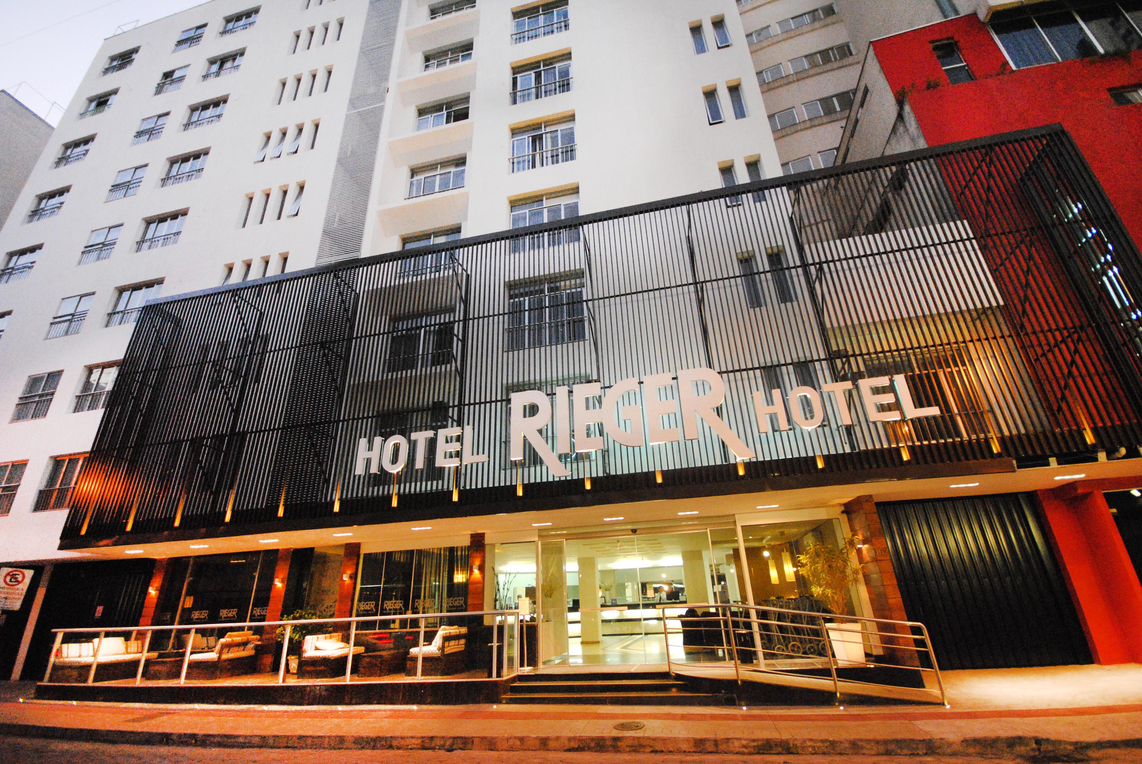 Hotel Rieger Balneário Camboriú Exteriör bild